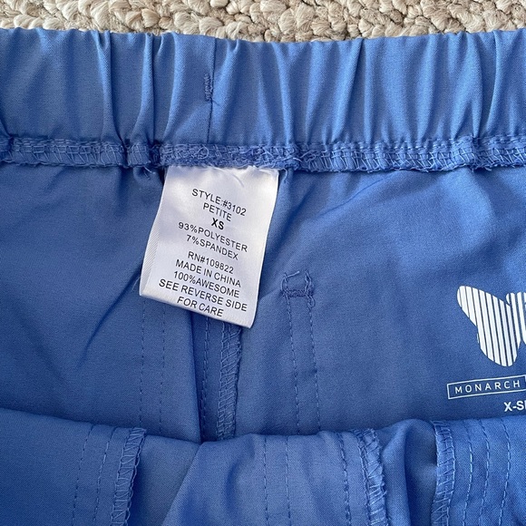 Women’s Ceil Blue Scrub Set - Picture 7 of 7